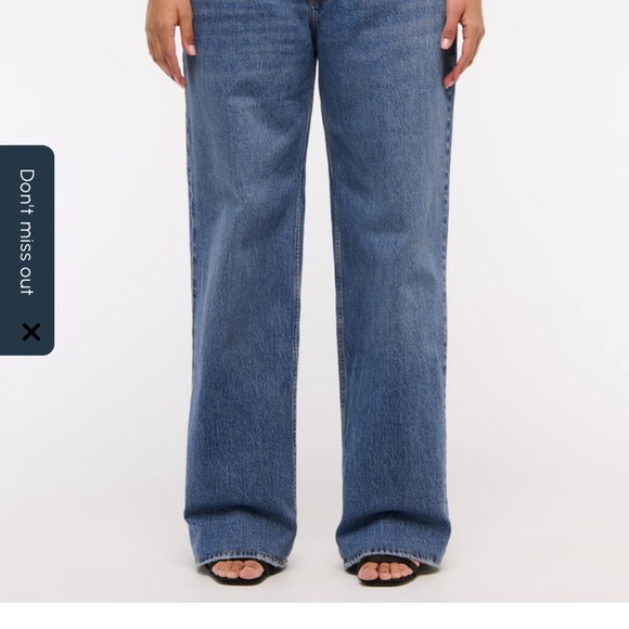 Abercrombie & Fitch Women's Low Rise Baggy *extra long* Jeans - Picture 2 of 7